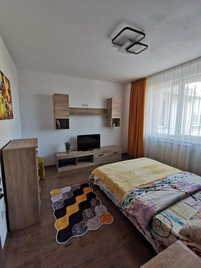 Asr Apartment